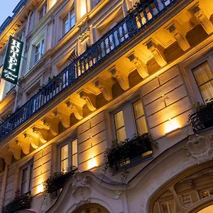 Horset Opéra, Western Premier Collection **** París