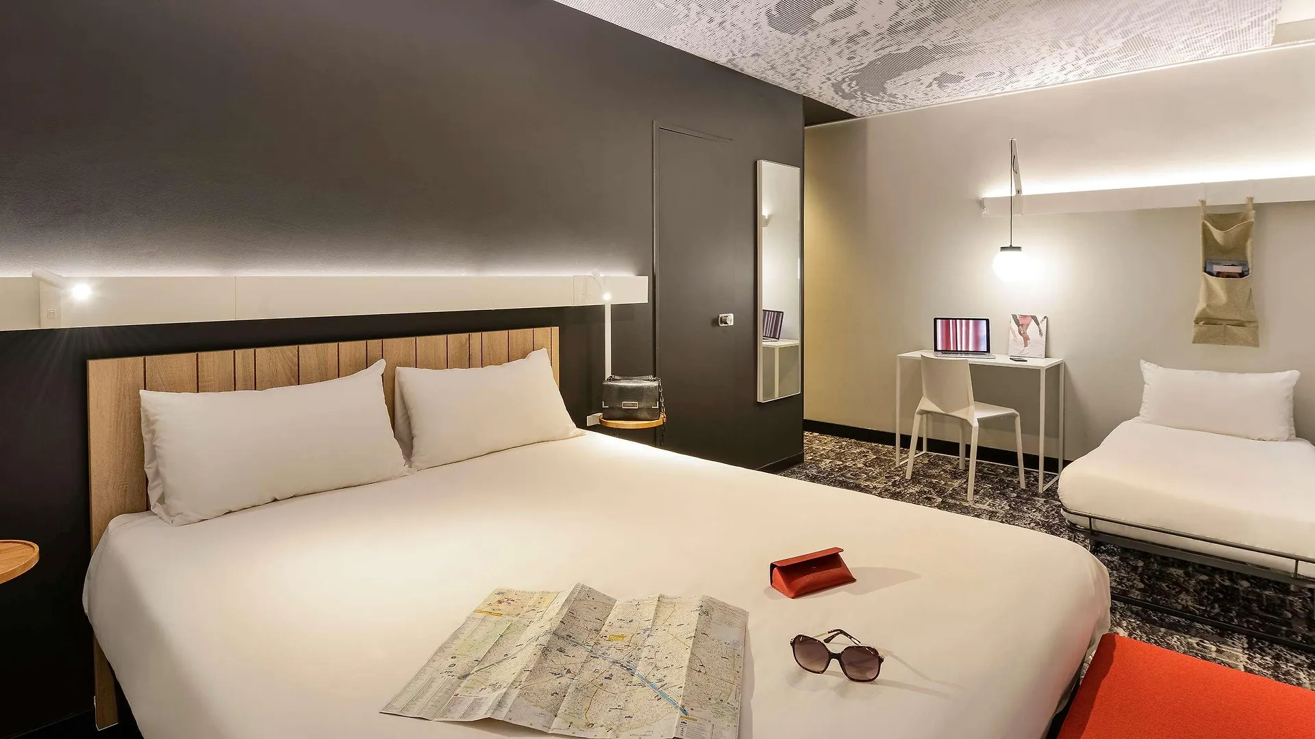 Hotel Ibis Paris Gare De L Est 10Eme