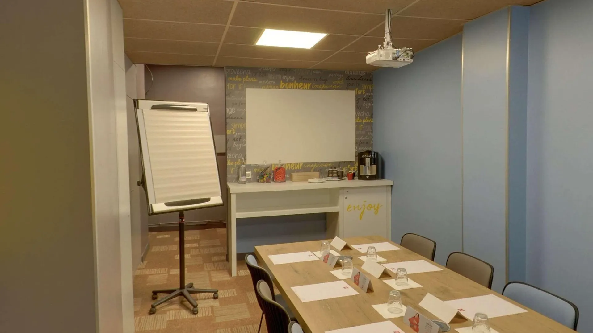 Hotel Ibis Paris Gare De L Est 10Eme 3*,