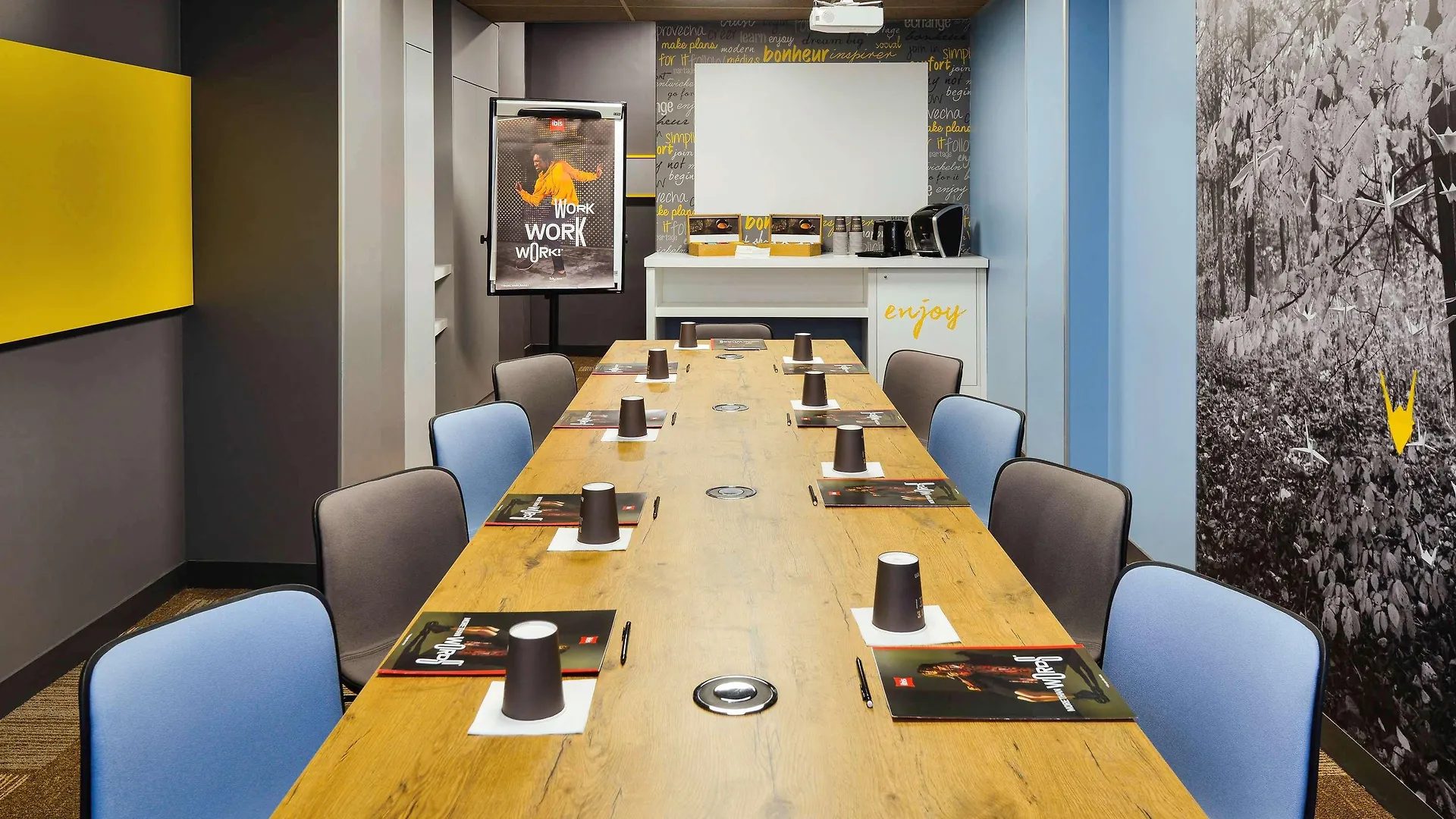 Hotel Ibis Paris Gare De L Est 10Eme 3*,