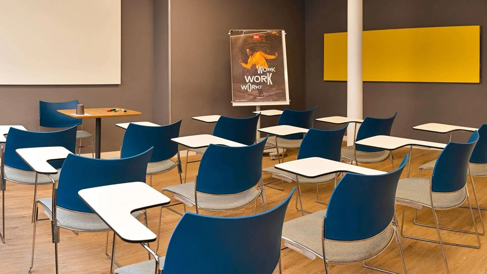 Hotel Ibis Paris Gare De L Est 10Eme