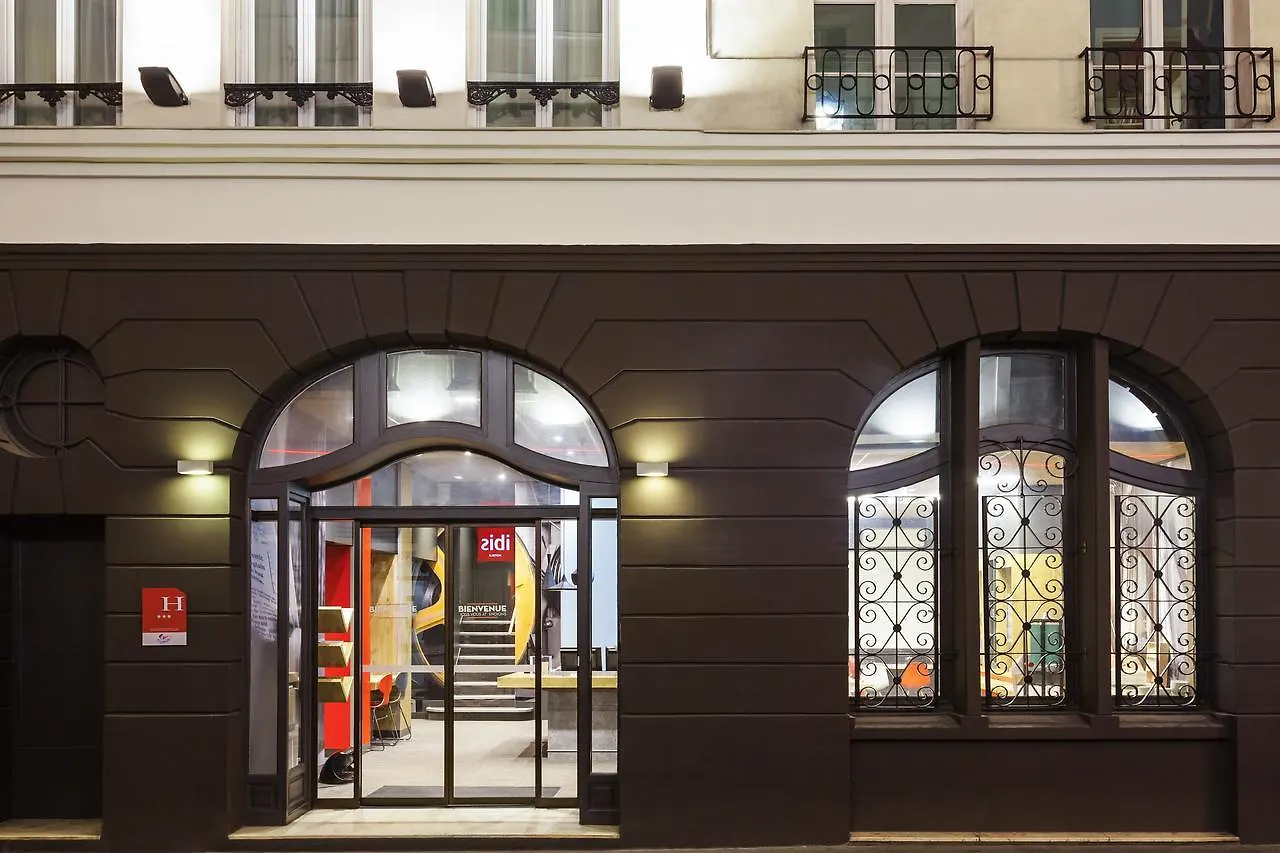 Hotel Ibis Paris Gare De L Est 10Eme